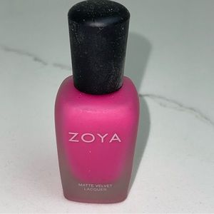 Zoya- Lolly - Matte Velvet